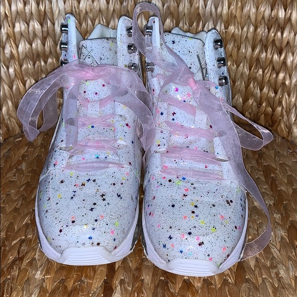❣️SOLD!❣️YRU Qozmo Aiire Confetti Sneakers 8M - Picture 2 of 8